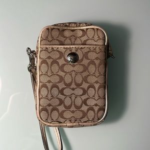 Coah wallet brown with baby pink interior